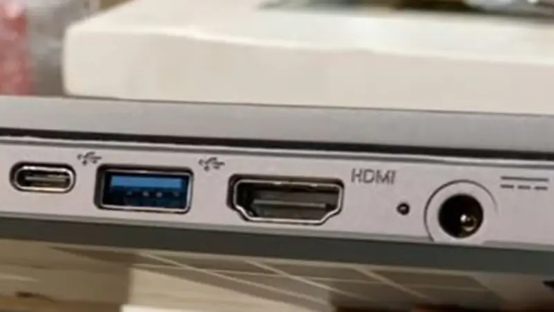 Aspire Lite AL15-51M right side showing power port, HDMI, USB 3, and USB-C
